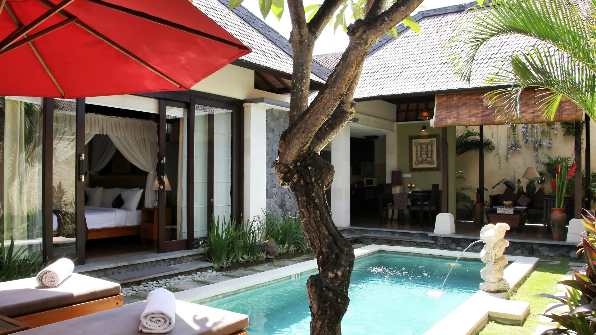 The Sanyas Suite Seminyak  0*, Seminyak (Bali)