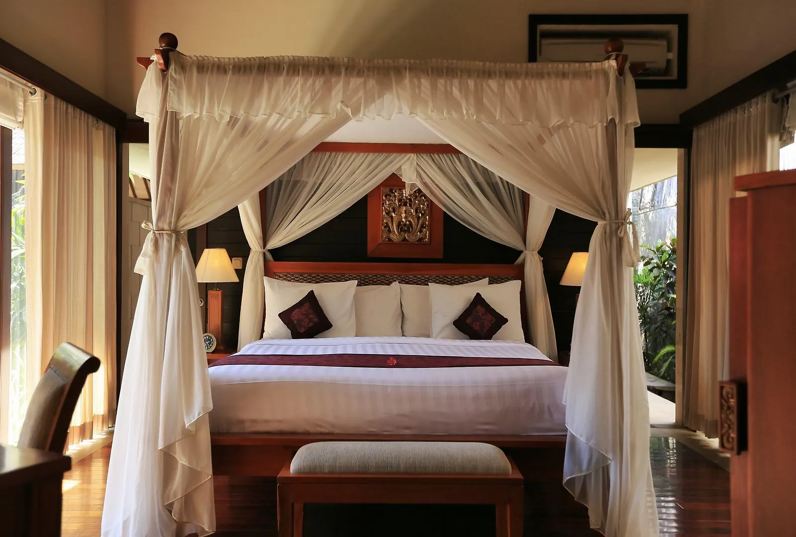 The Sanyas Suite Seminyak  Villa