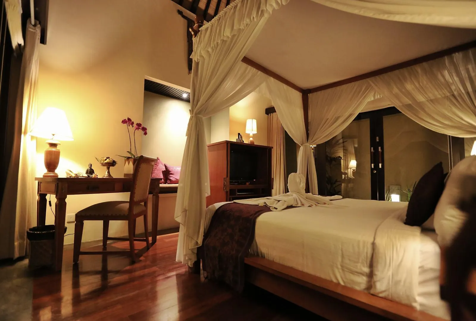 Villa The Sanyas Suite Seminyak