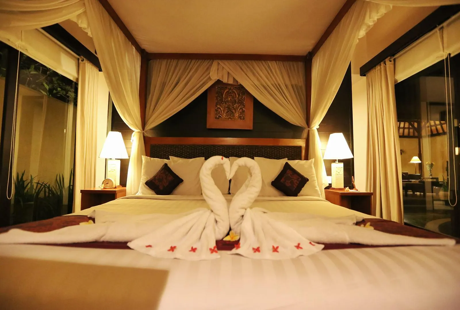 Villa The Sanyas Suite Seminyak